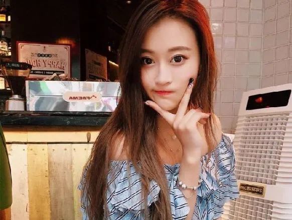 《巴啦啦小魔仙》12年了,凌美琪去世,严莉莉参加综艺