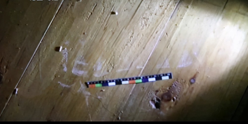 案件回顾:密室凶杀案,凶手二次返回犯罪现场,隐藏在背后的真相