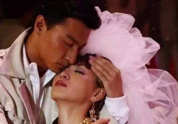 赵文卓梅艳芳旧照梅艳芳如果不是那个误会我早就成为赵太太