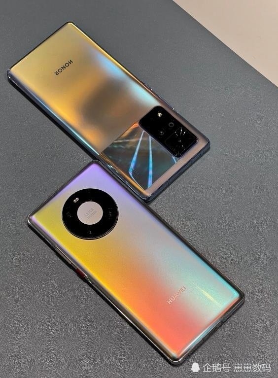荣耀v40真机上手,天玑1000 处理器66w快充预计3999元