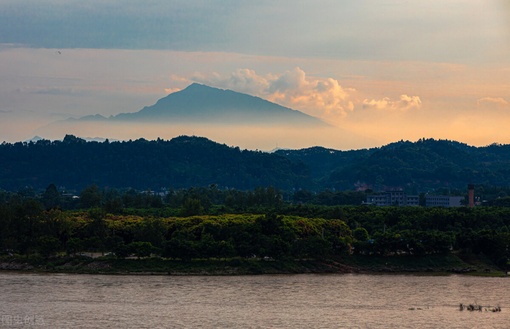 乐山2019经济总量_乐山大佛