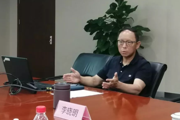 他的名字叫李晓明,现任恩捷股份董事长,2020年3月17日,恩捷股份发布
