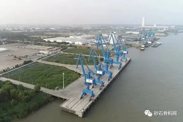 规划扬州市区2000万吨砂石需求90通过六圩港区上岸