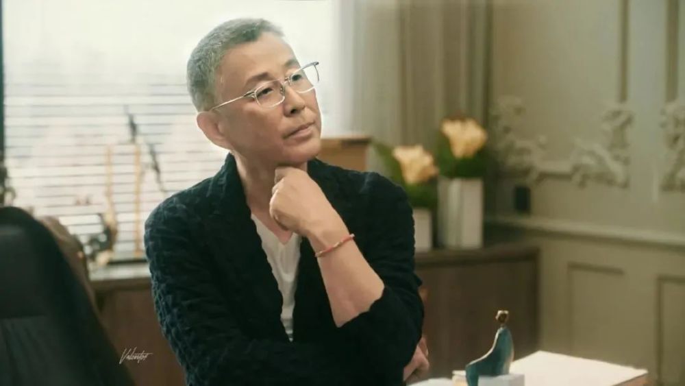 《流金岁月》大结局,65岁陈道明又红了:世人多媚骨,唯有君如故