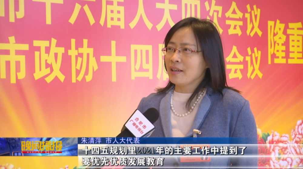 2021年GDP全国前十城市_夜晚城市图片(3)