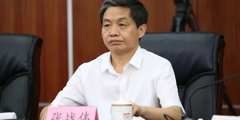 河南济源市委书记掌掴市政府秘书长