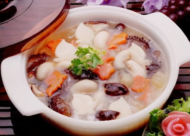 年夜饭,教你做海鲜全家福,寓意美好团圆,汤鲜菜美家人都爱吃