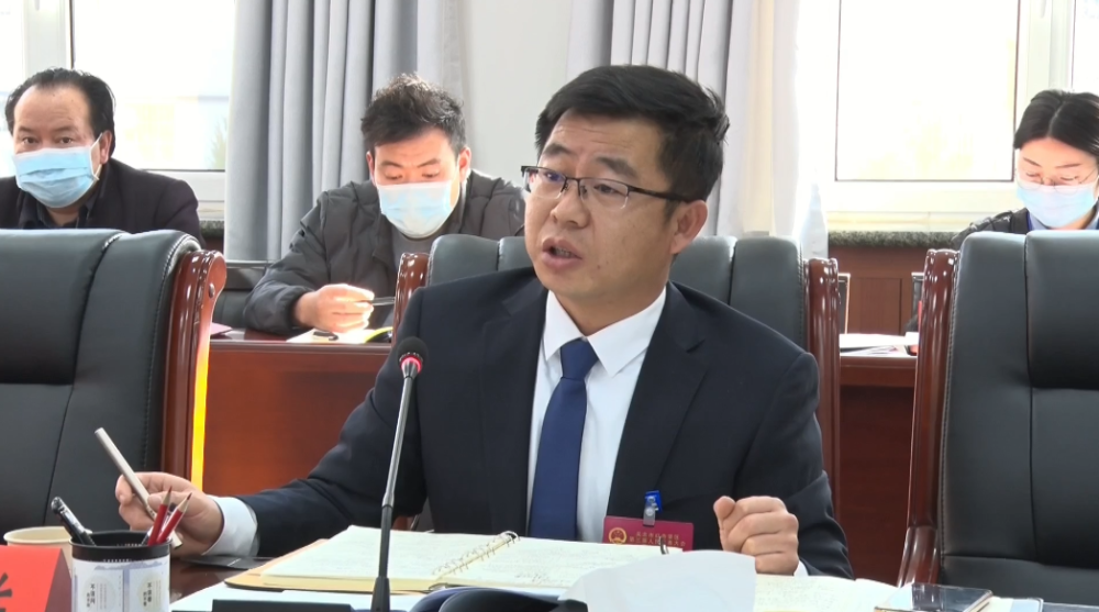 聚焦两会人大代表分组讨论一府两院工作报告