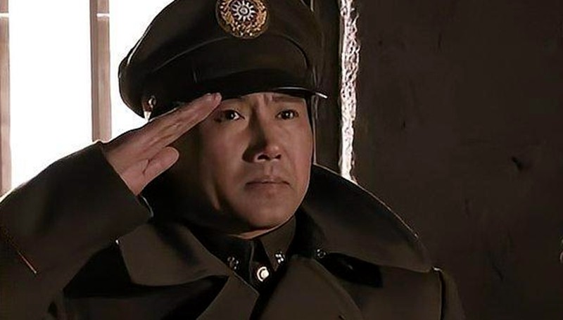 东北战场第一个和平起义的国民党将领,接到同学一封信
