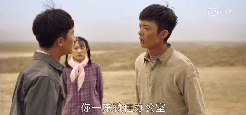 马得宝经历煤矿塌方的惊险,回到闽宁村后睡得不踏实做噩梦,马得福看着