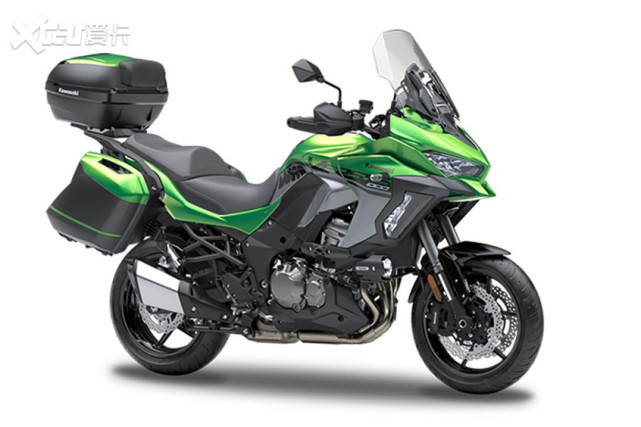 「7」川崎versys 1000