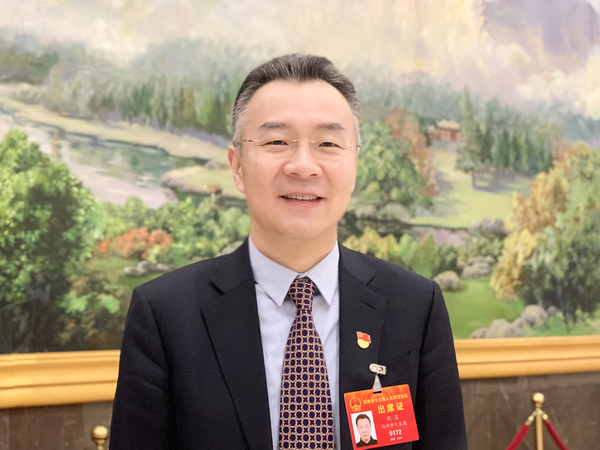 省人大代表,河南移动副总经理胡波:加快数智化转型,推动数字河南建设