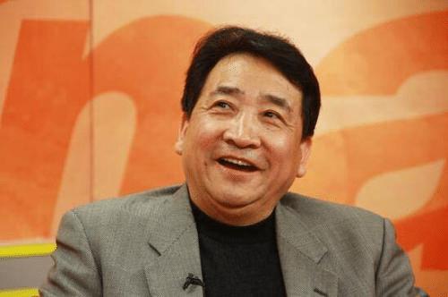 下一位就是笑林,他是最特别的也是最让大家觉得遗憾的一位相声演员.