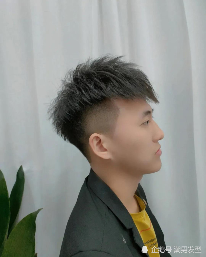 2021年春节"超帅气"的30款男生发型推荐,想变帅的别错过了!