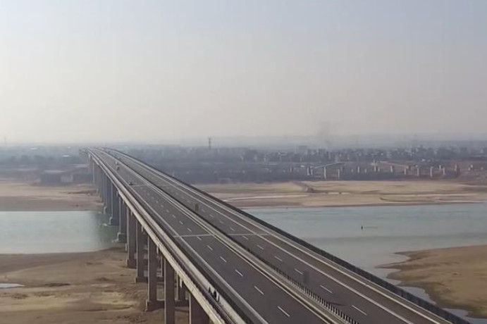 新干人口与经济总量_克洛己新干混悬剂图片
