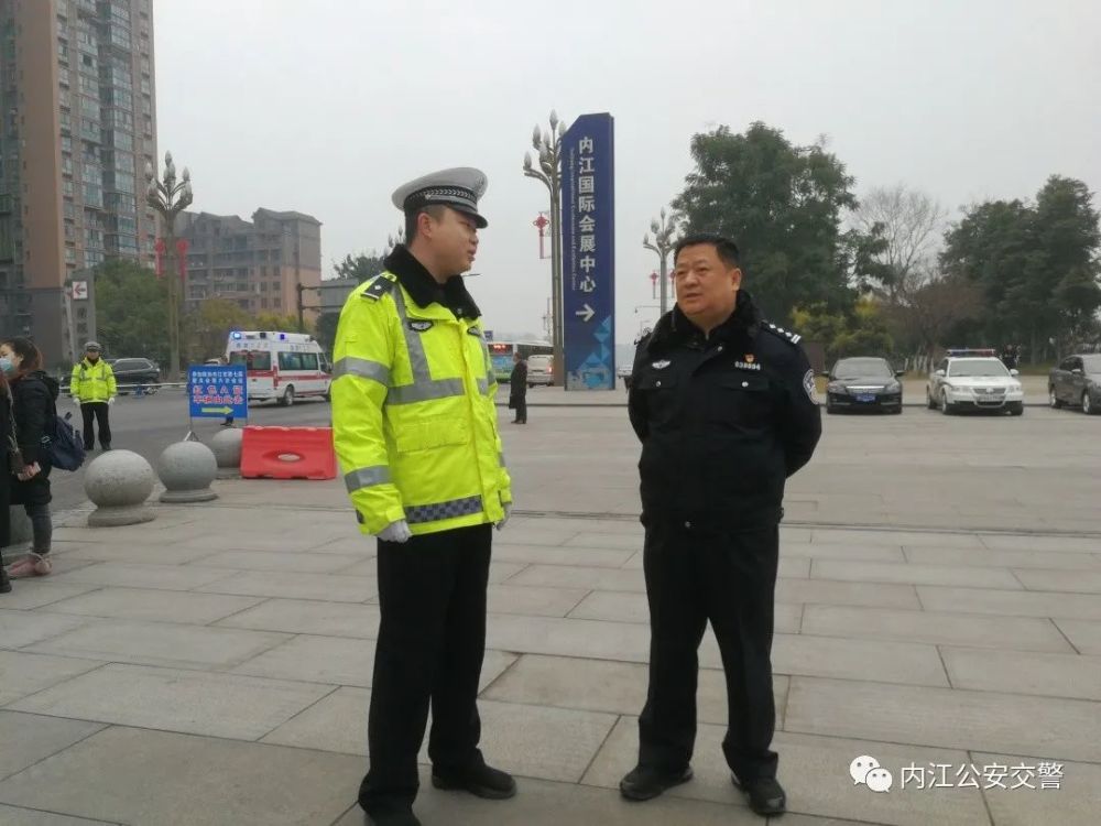 内江交警提前部署|确保政协内江市第七届委员会第六次会议顺利开幕