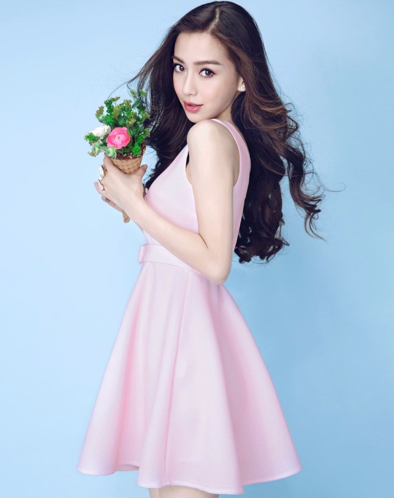 明星壁纸丨杨颖angelababy,清纯感十足,大眼睛高鼻梁