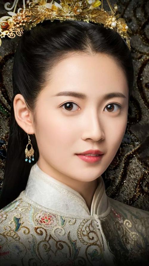 陈钰琪的古装从《锦绣未央》九公主开始就大同小异了 九公主的妆发