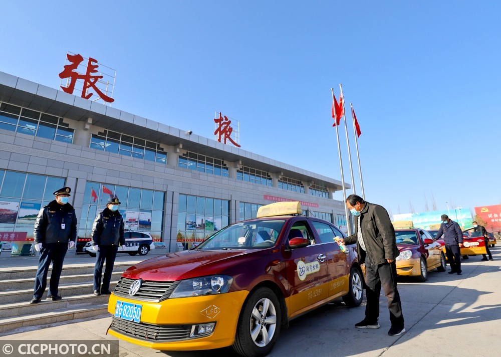 甘肃省有多少人口2021_甘肃省人口密度分布图(3)