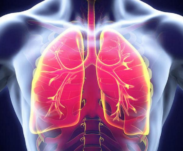 肺不舒服的人喉咙可能会出现这2种现象不妨了解一下