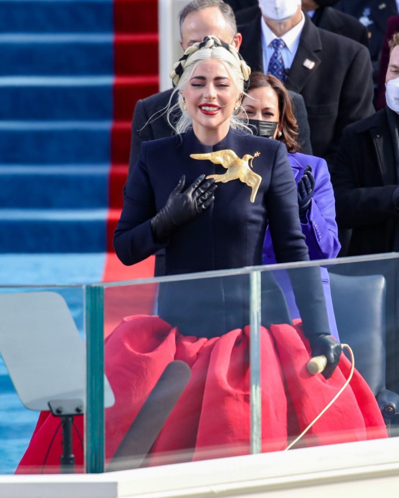 拜登登基大典让人印象最深的竟是ladygaga