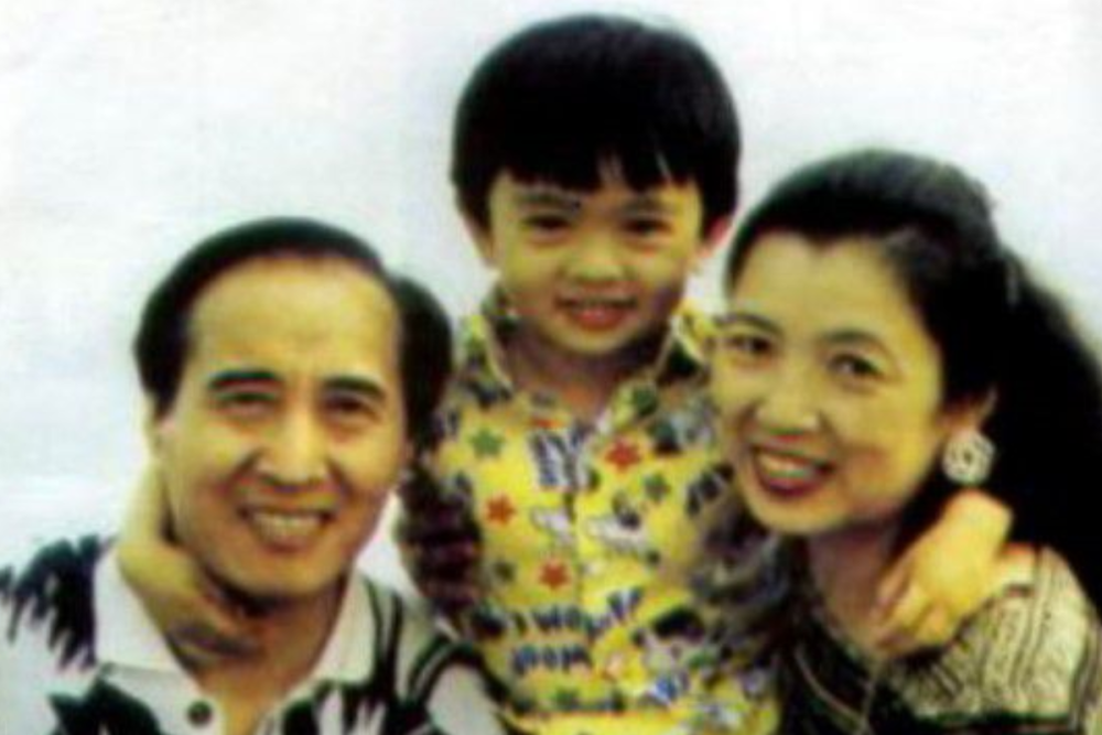林立果离世后,他留下的那位漂亮未婚妻张宁,后来过得怎么样?
