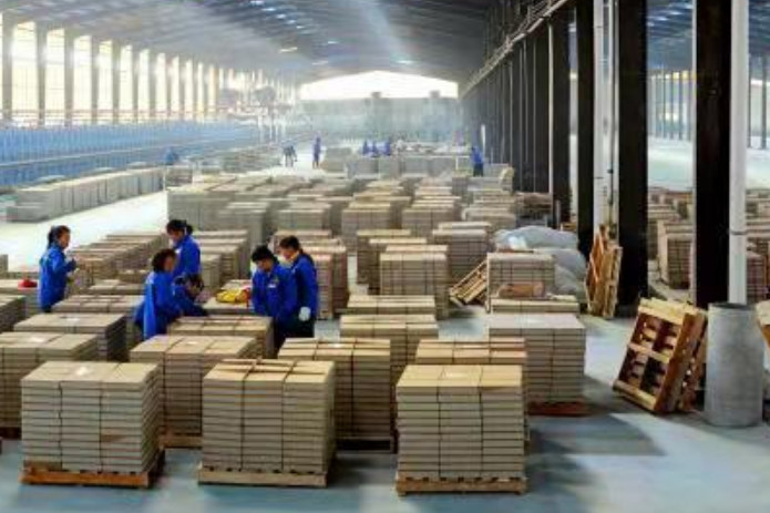 高安市1993年GDP_2021年高安市烟花图片