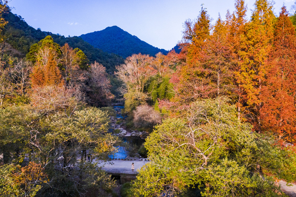 初冬时节福建三明市将乐龙栖山美如画