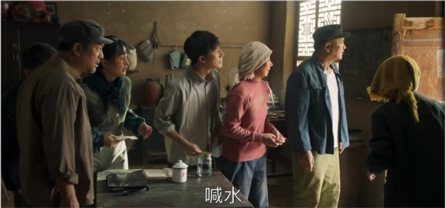山海情上世纪90年代的黄土高原有一群娃娃在计划逃跑