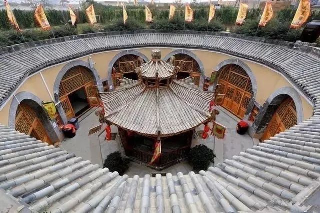 陕州地坑院|过年回"家",此心安处是吾乡