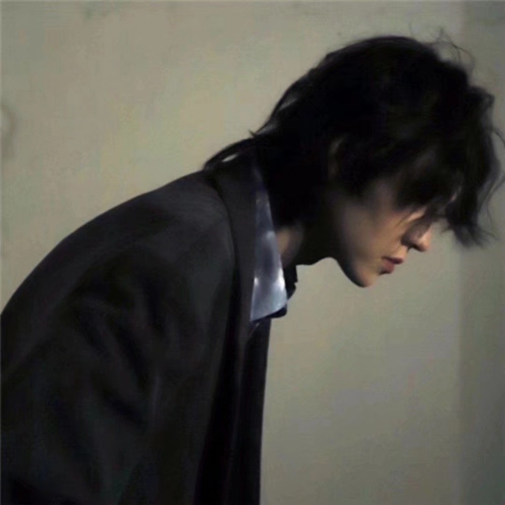 ins质感小众男生头像·jan.24th.