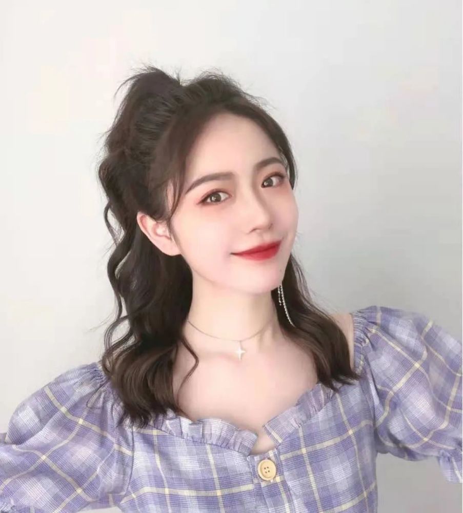 女生最显老的发型,真的别再留了!