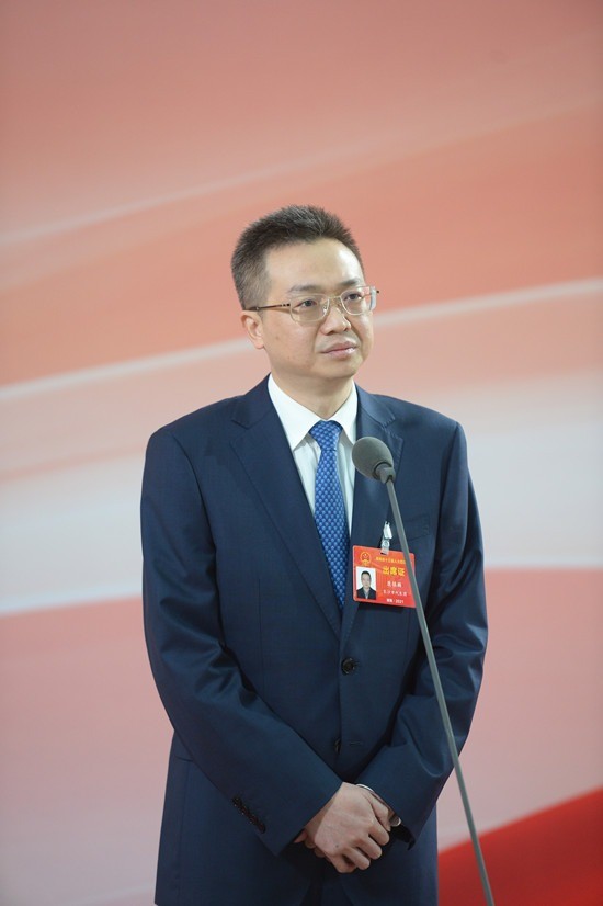 代表通道丨康镇麟让湘品出海精品入湘成本更低效率更高