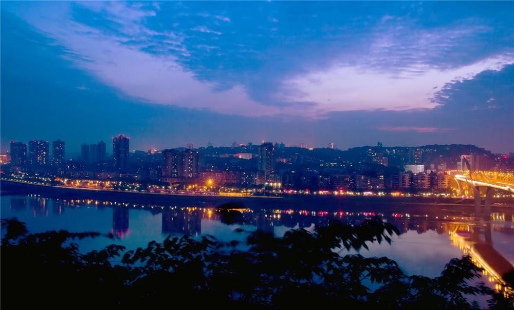 绵阳2020年GDP上3000亿_绵阳gdp2020(2)