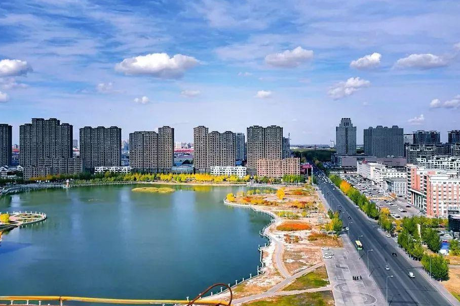 牡丹江东宁2020年GDP_房价跌幅全国第一,东北这个城市火了,20年来IPO数挂零,10年人口减少近20万(3)