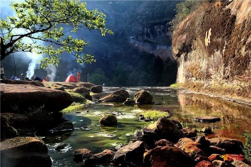 武定县水城村,因风光旖旎的水城河成为热门乡村旅游目的刎.