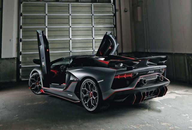 最终的aventador"svj63跑车".详细了解兰博基尼的哲学