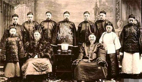 李鸿章后代现状如何?孙辈出了3个亿万富翁,名字听着很