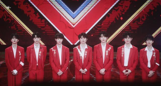时代少年团要你管mv被指7个人7个动作这难道是7人7色