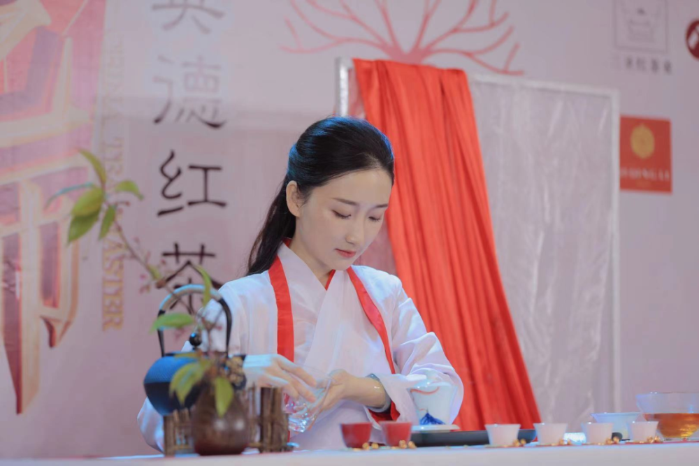 第四季《最美茶艺师》昆明赛区5强-夏雪|佳茗如雪 佳期如梦