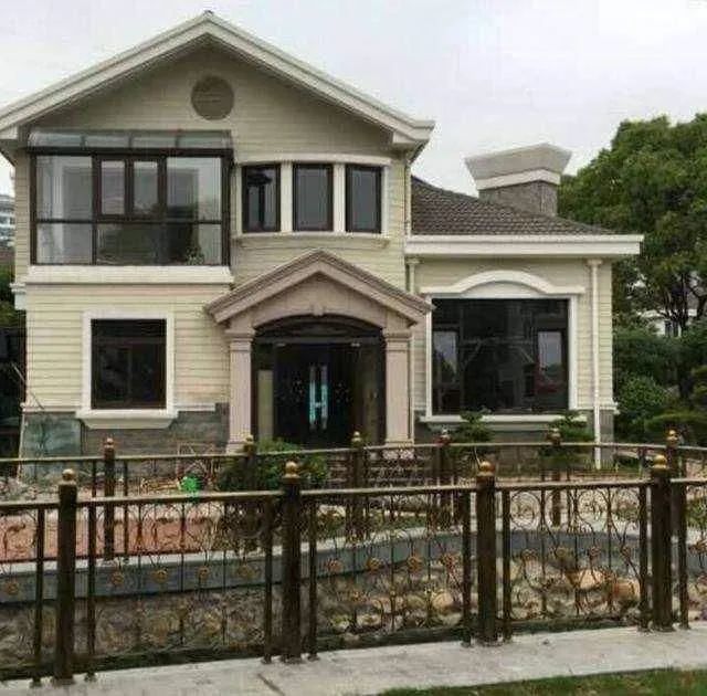 泉州甚至提供了一个产业链–福建别墅产业链. 惠安的石雕