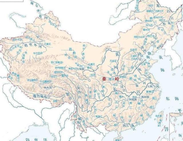 秦岭在我国河流水系中的位置