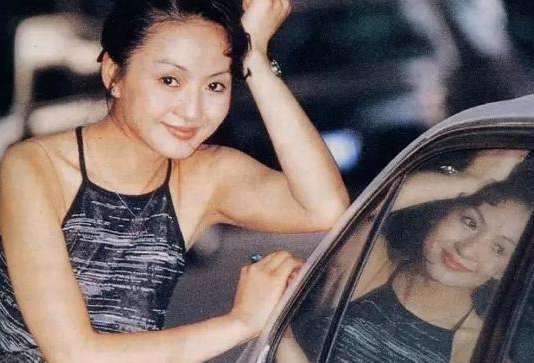 香妃刘丹去世20年箫剑还在坚持扫墓暧昧传言早被澄清了