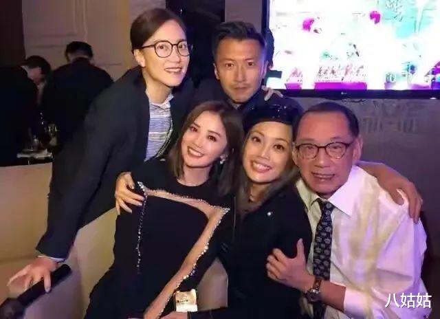 霍汶希最难忘的一段感情,也许就是和富商贺丹青的了.