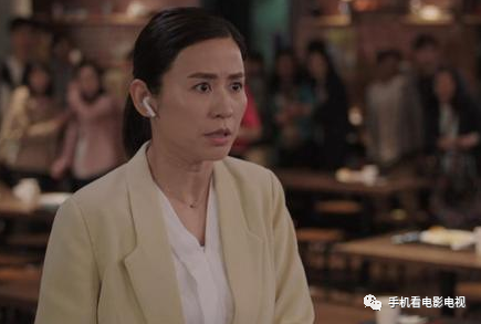 《陀枪师姐2021》从导演到编剧再到演员,基本上是全部