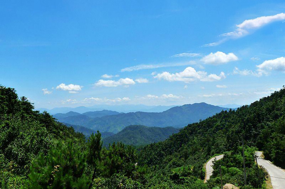 登临江西吉安大乌山,五县之旖旎风光尽收眼底