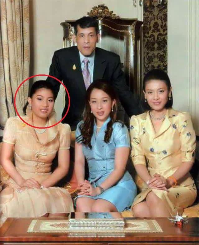 泰国小公主押错宝她盼望西拉米王妃回归王室可惜又失败了