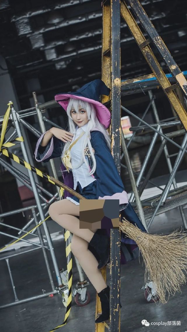 cos:魔女之旅伊蕾娜cos正片@vv子教授