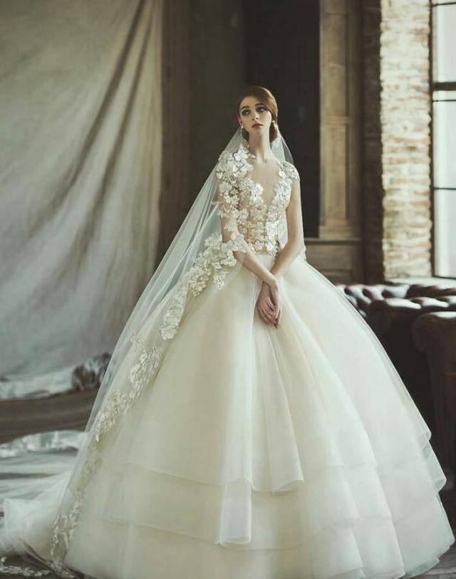 双子座的婚纱_双子座长大婚纱