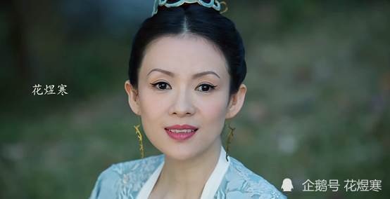 有这样的母亲,对于王儇(章子怡 饰)来说其实挺悲哀的,在她需要无助的